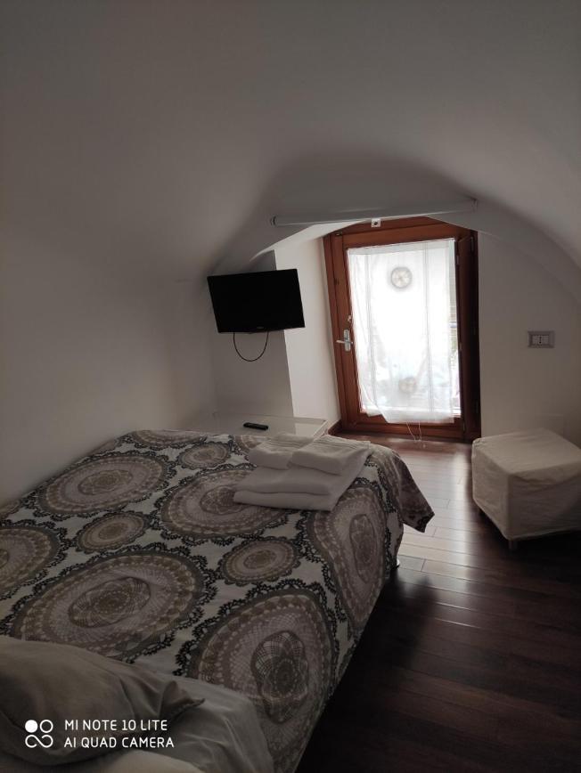 Bed and Breakfast Bbsantanna2 à Bari Extérieur photo