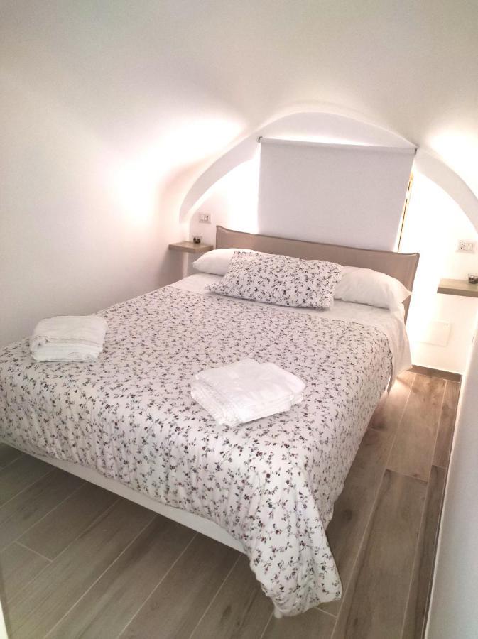 Bed and Breakfast Bbsantanna2 à Bari Extérieur photo